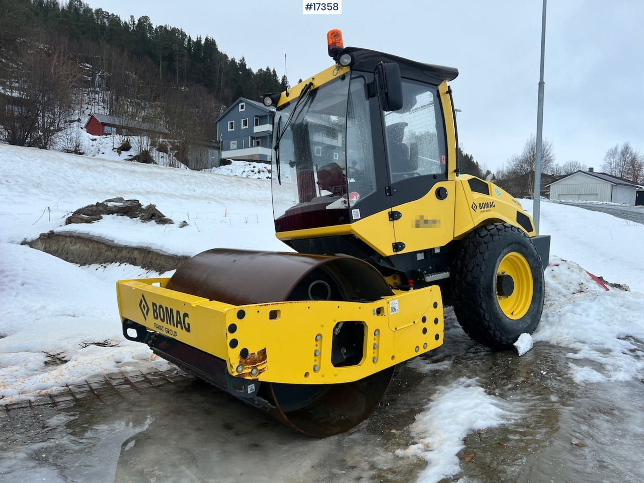 Bomag BW177 D-5 - Compactor: picture 1