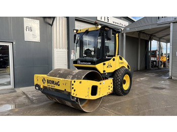 Bomag BW 177 D-5  - Compactor: picture 1