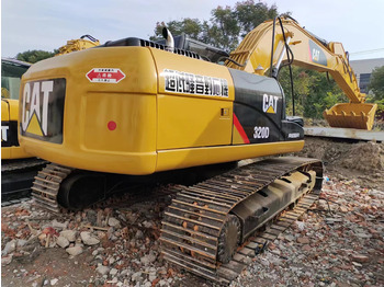 Crawler excavator CATERPILLAR 320D