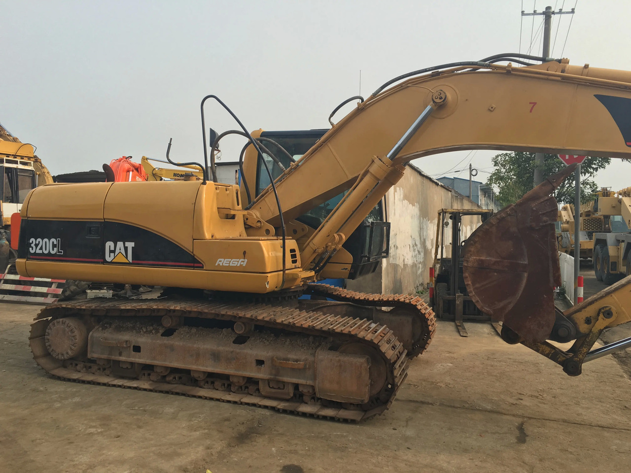 CAT 20 ton hydraulic crawler excavator CAT320CL construction digging machine for tunnel and bridge CAT320CL - Crawler excavator: picture 2