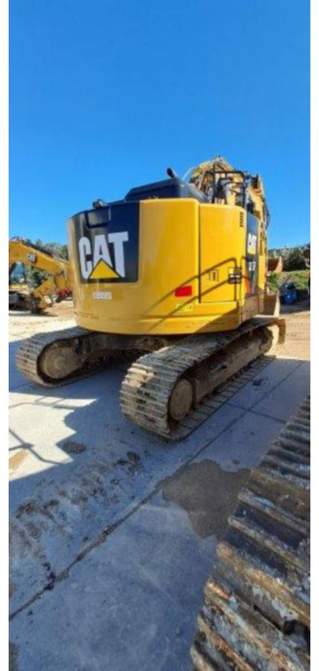 CAT 325F CR - Crawler excavator: picture 2