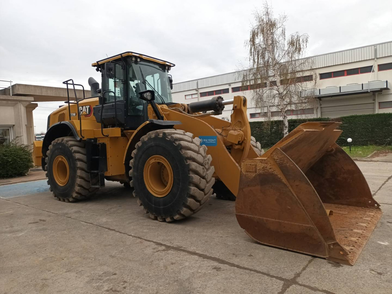 CAT 972M - Wheel loader: picture 2