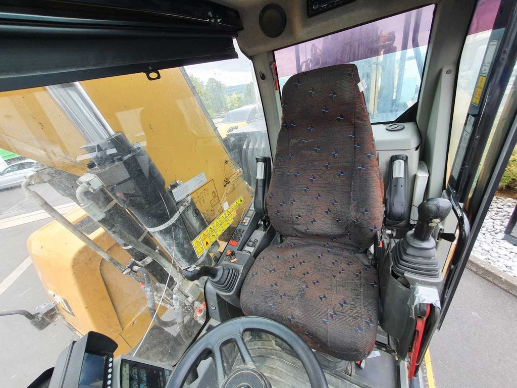 Wheel excavator CAT MH3024 inkl. Greifer / 2018 / 9.424h: picture 13
