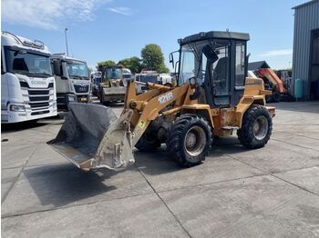 Wheel loader Case 121B - 8.966 HOURS: picture 1