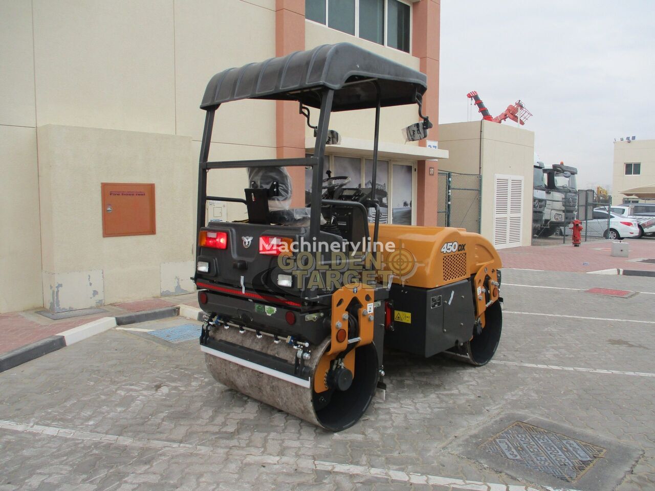 Case 450DX - Road roller: picture 3