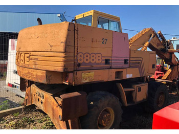 Wheel excavator Case Poclain 888BP FOR PARTS: picture 2