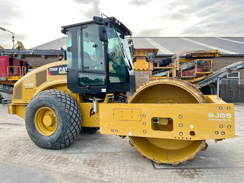 Roller Cat CS66B - CE Certified / Low Hours / Padfoot: picture 7