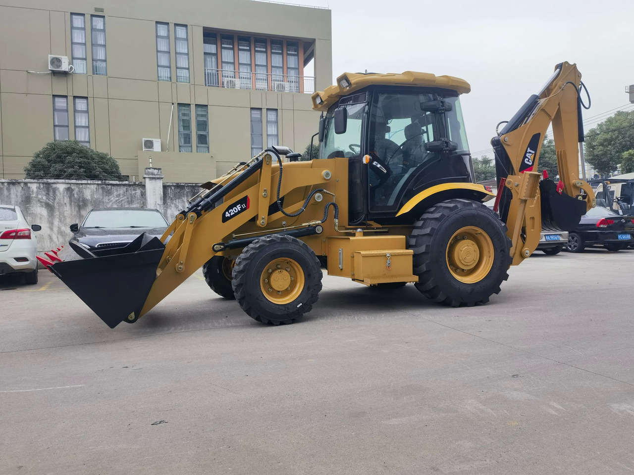 Cat used backhoe loader 420F secondhand machine CAT 420F cheap price for sale - Backhoe loader: picture 4