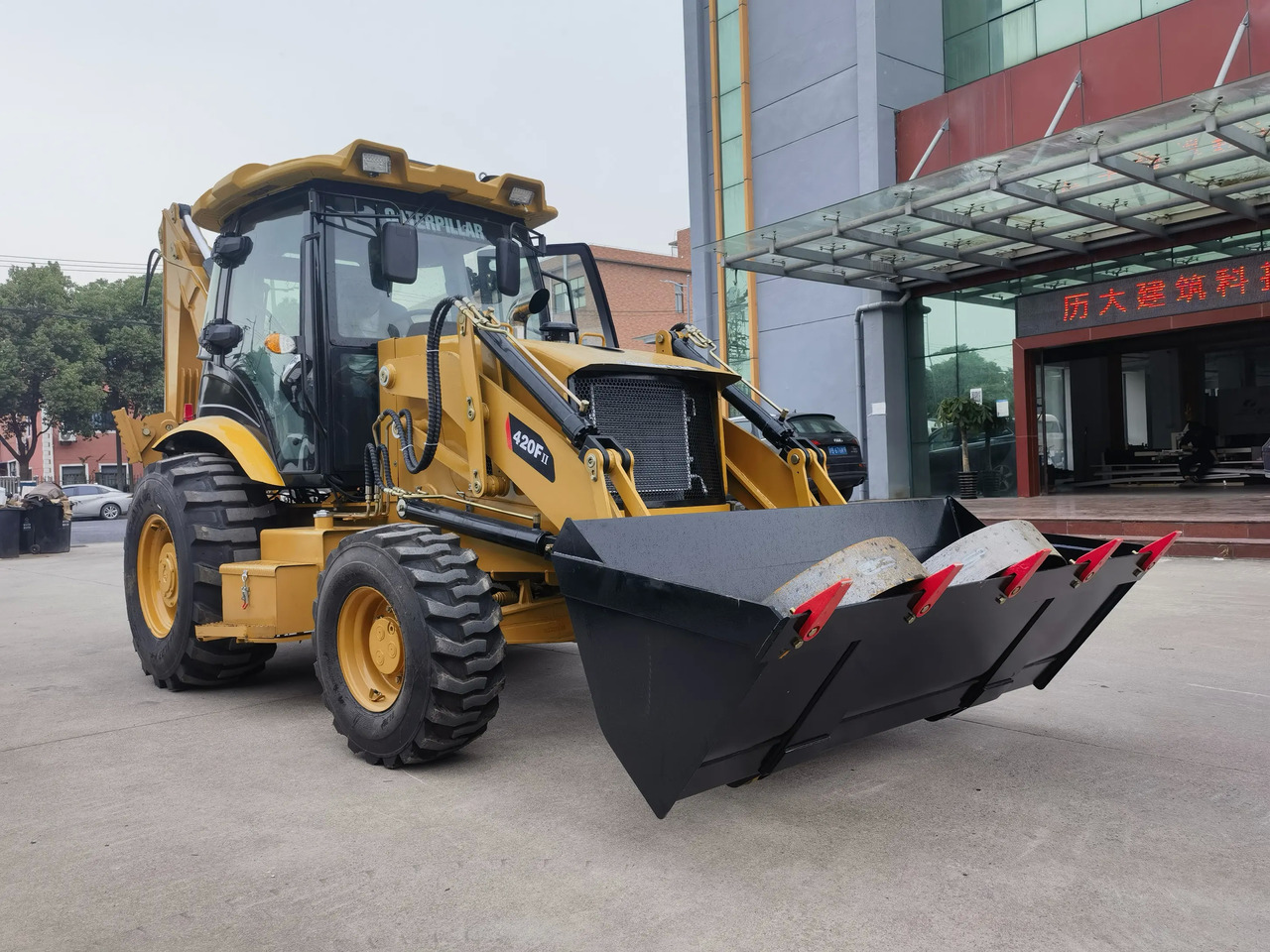 Cat used backhoe loader 420F secondhand machine CAT 420F cheap price for sale - Backhoe loader: picture 2