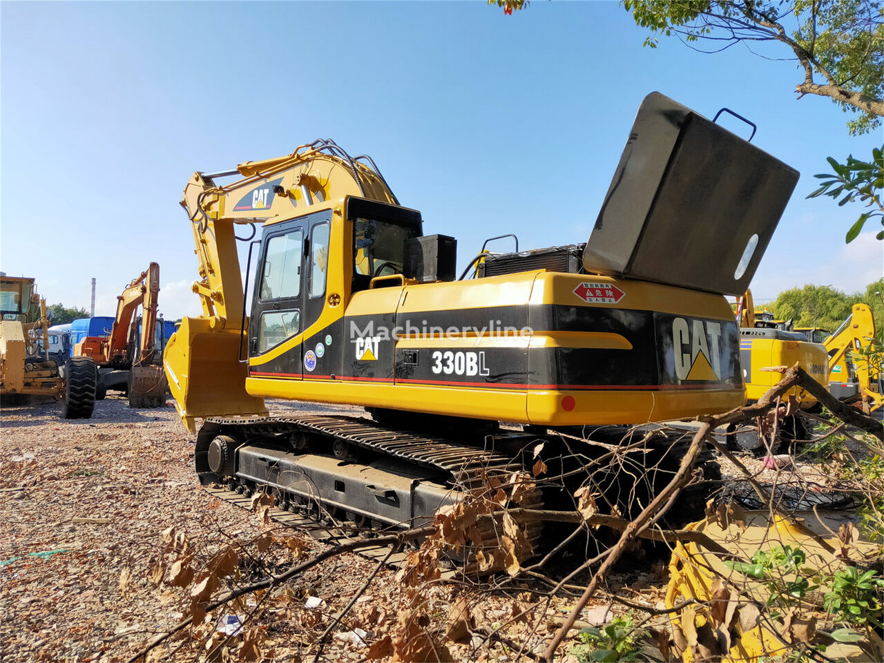 Caterpillar 330BL - Crawler excavator: picture 3