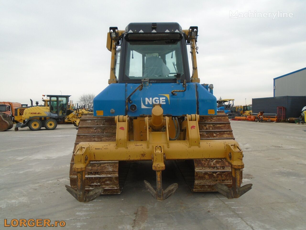 Caterpillar D6N LGP - Bulldozer: picture 5