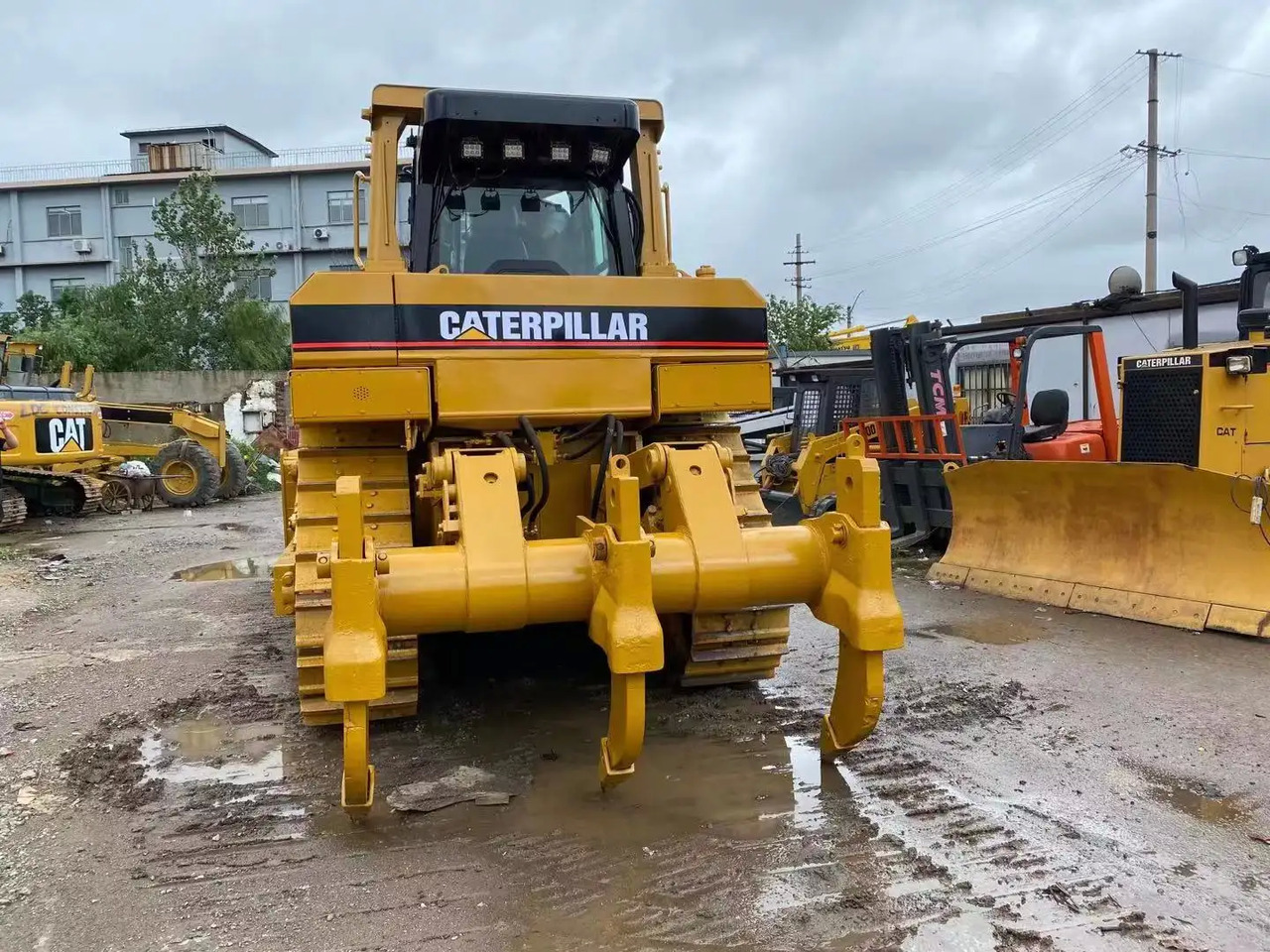Cheap Japan Used Bulldozer D8R Caterpillar D8r bulldozer CAT d6r d7 d8r d9r bulldozers - Bulldozer: picture 3