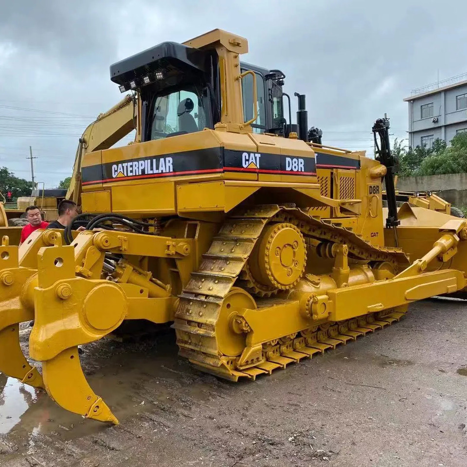 Cheap Japan Used Bulldozer D8R Caterpillar D8r bulldozer CAT d6r d7 d8r d9r bulldozers - Bulldozer: picture 1