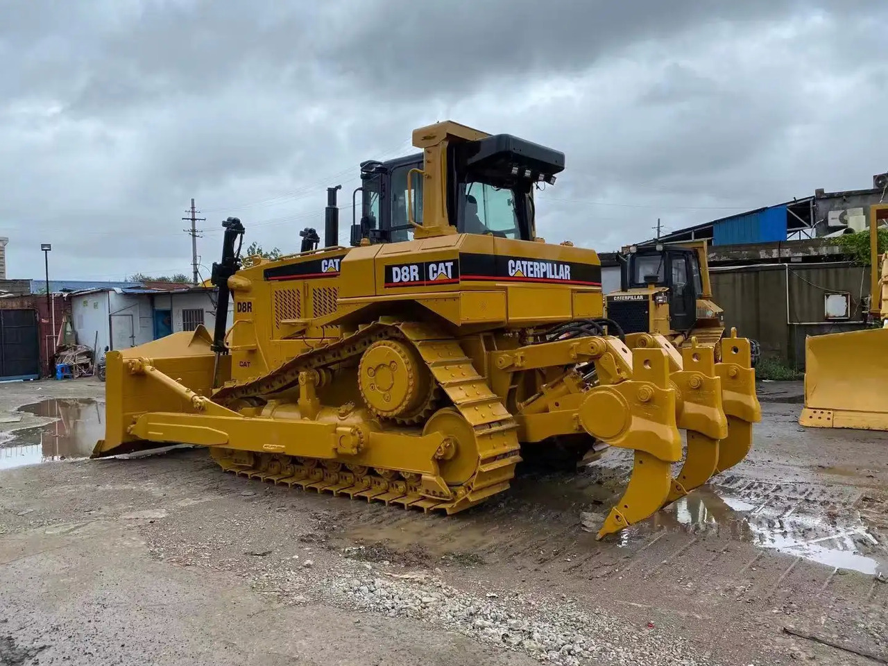 Cheap Japan Used Bulldozer D8R Caterpillar D8r bulldozer CAT d6r d7 d8r d9r bulldozers - Bulldozer: picture 2