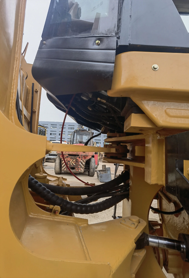 Cheap price Used Japan Front wheel loaders Cat 966H caterpillar 966H wheel loader - Wheel loader: picture 4