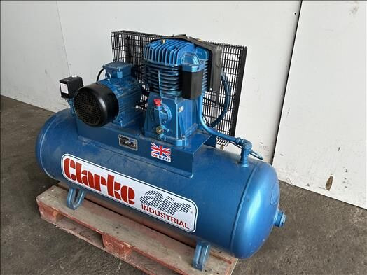 Clarke SE25C200 - Air compressor: picture 2