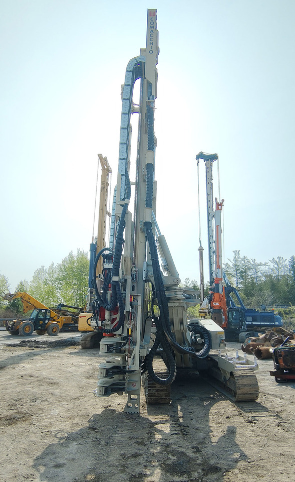 Comacchio MC 20A - Pile driver: picture 4