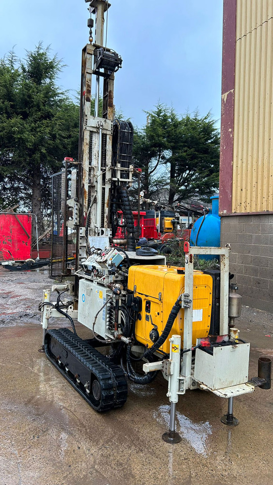 Comacchio MC 300 - Drilling rig: picture 2