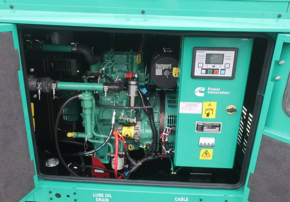 Cummins C15D5P Diesel 15KVA Generator 415V/230V Stamford  - Generator set: picture 5