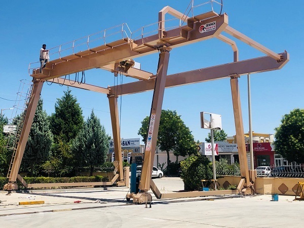 DEWINCH 10 ton -5 Ton Gantry Crane  -Monorail Crane -Single Girder Crane - Gantry crane: picture 1