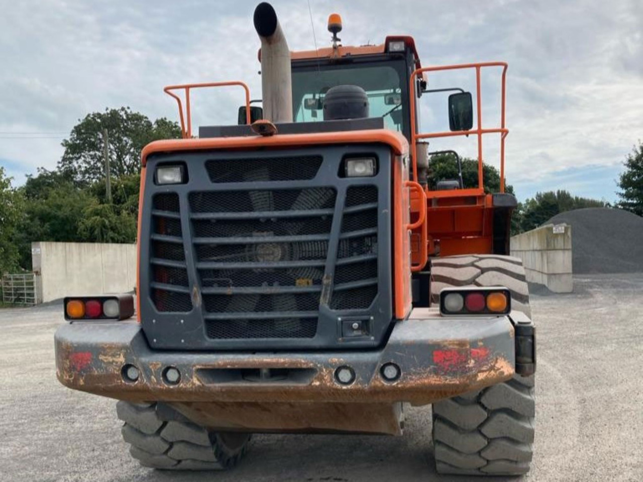 DOOSAN DL420 - Wheel loader: picture 4