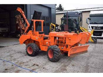 Trencher DITCH WITCH