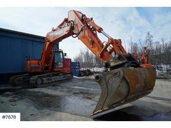 Excavator Doosan DX300LC: picture 1
