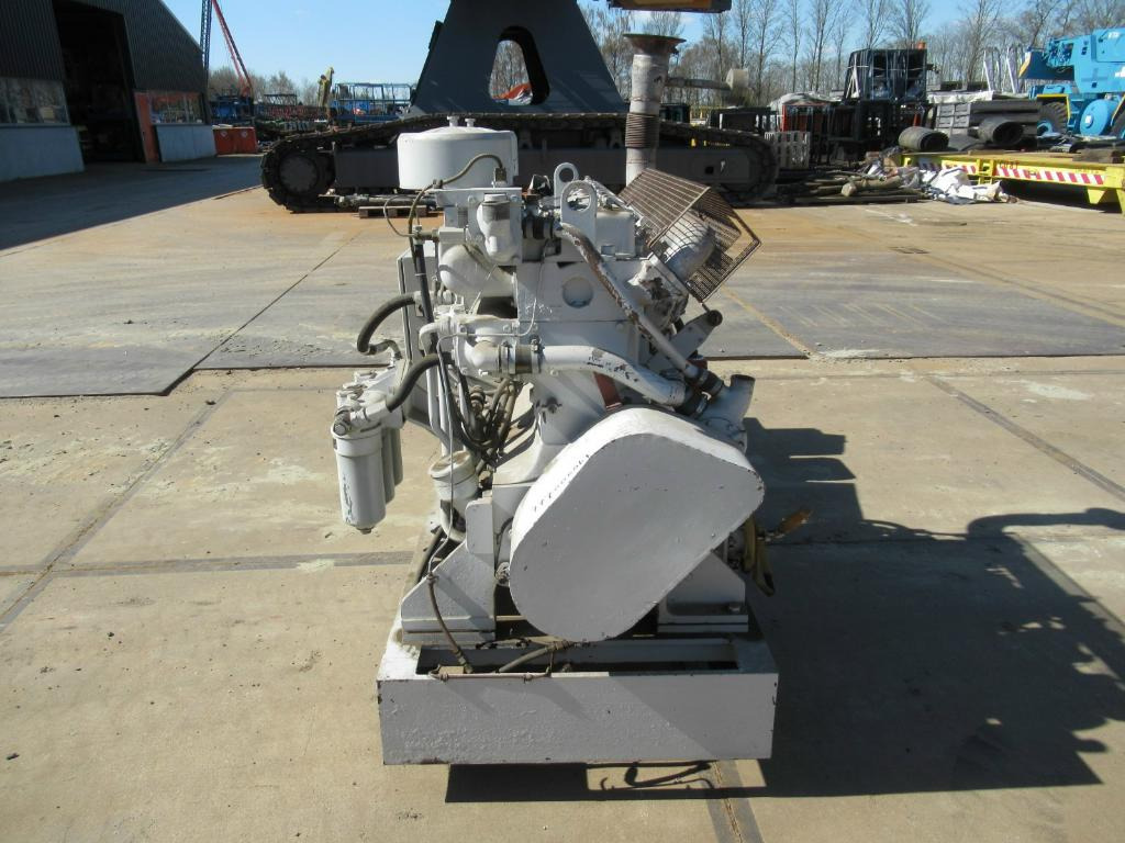 Dorman 5LD - 75kva - Generator set: picture 3