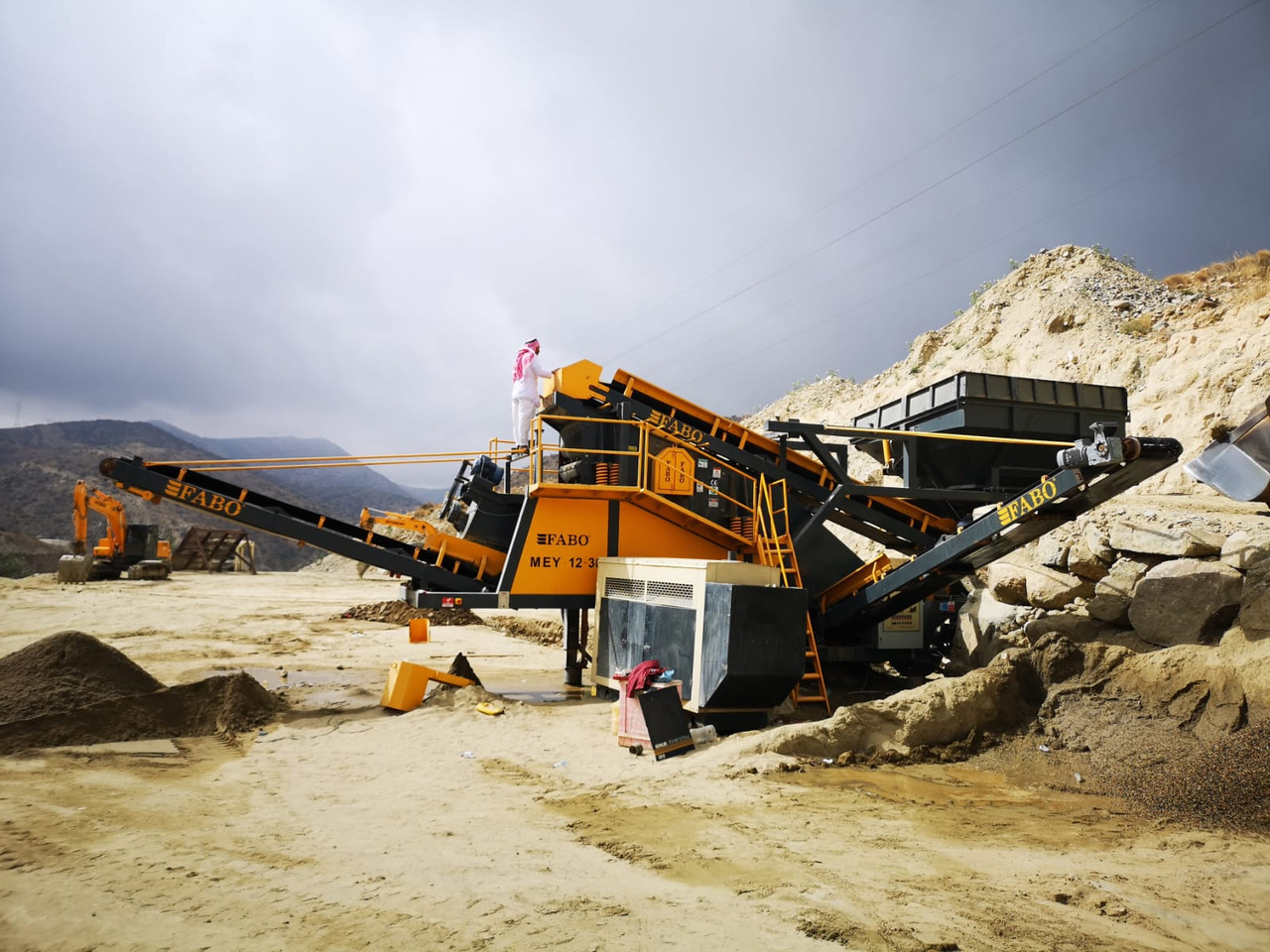 FABO Mobile Washing Plant - Screener: picture 4