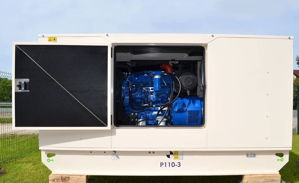FG Wilson P110-3  - Generator set: picture 1