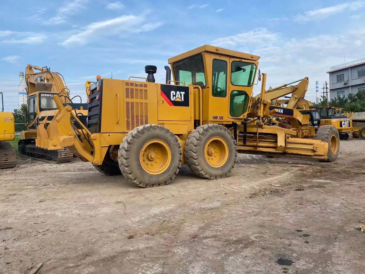 Few Working Hours Used Caterpillar 14H Motor Grader for sale - Grader: picture 4
