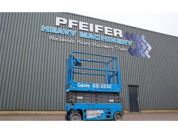 Genie GS1932 Electric, Working Height 7.8 m, 227kg Capac  - Scissor lift: picture 1