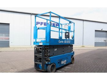 Genie GS2632 Electric, Working Height 10m, 227kg Capacit  - Scissor lift: picture 2