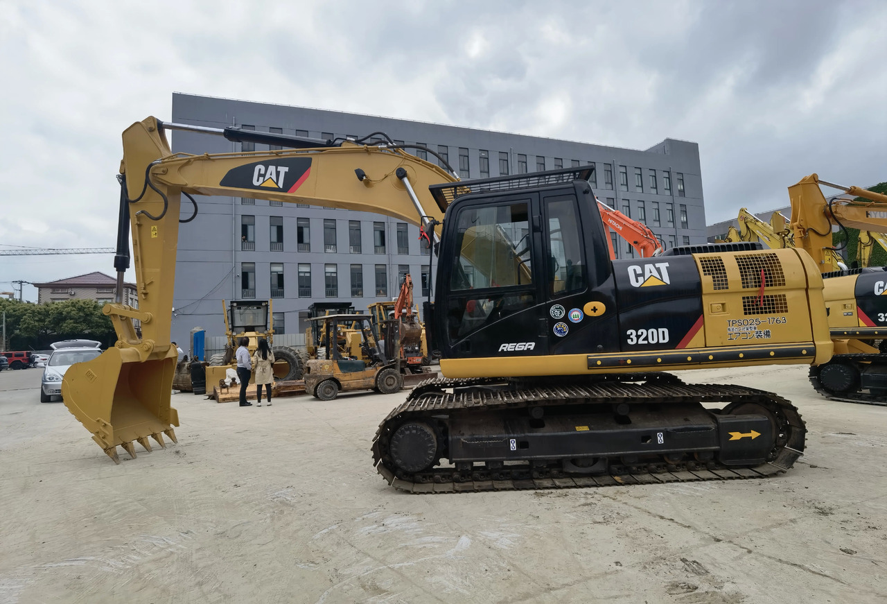 Heavy equipment excavator machine used excavator Caterpillar 320D 320DL cheap price 320D2 excavator for sale - Crawler excavator: picture 2