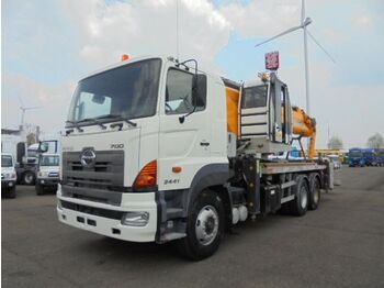 Truck mounted aerial platform Hino 700 6X4: picture 5