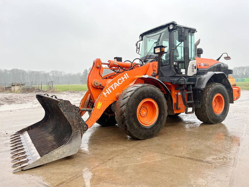 Hitachi ZW180 -5 B - Excellent Condition / Well Maintained - Wheel loader: picture 2