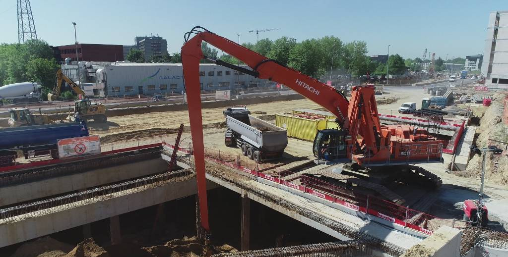 Leasing of Hitachi ZX 800 (5100HRS ONLY)  Hitachi ZX 800 (5100HRS ONLY): picture 11