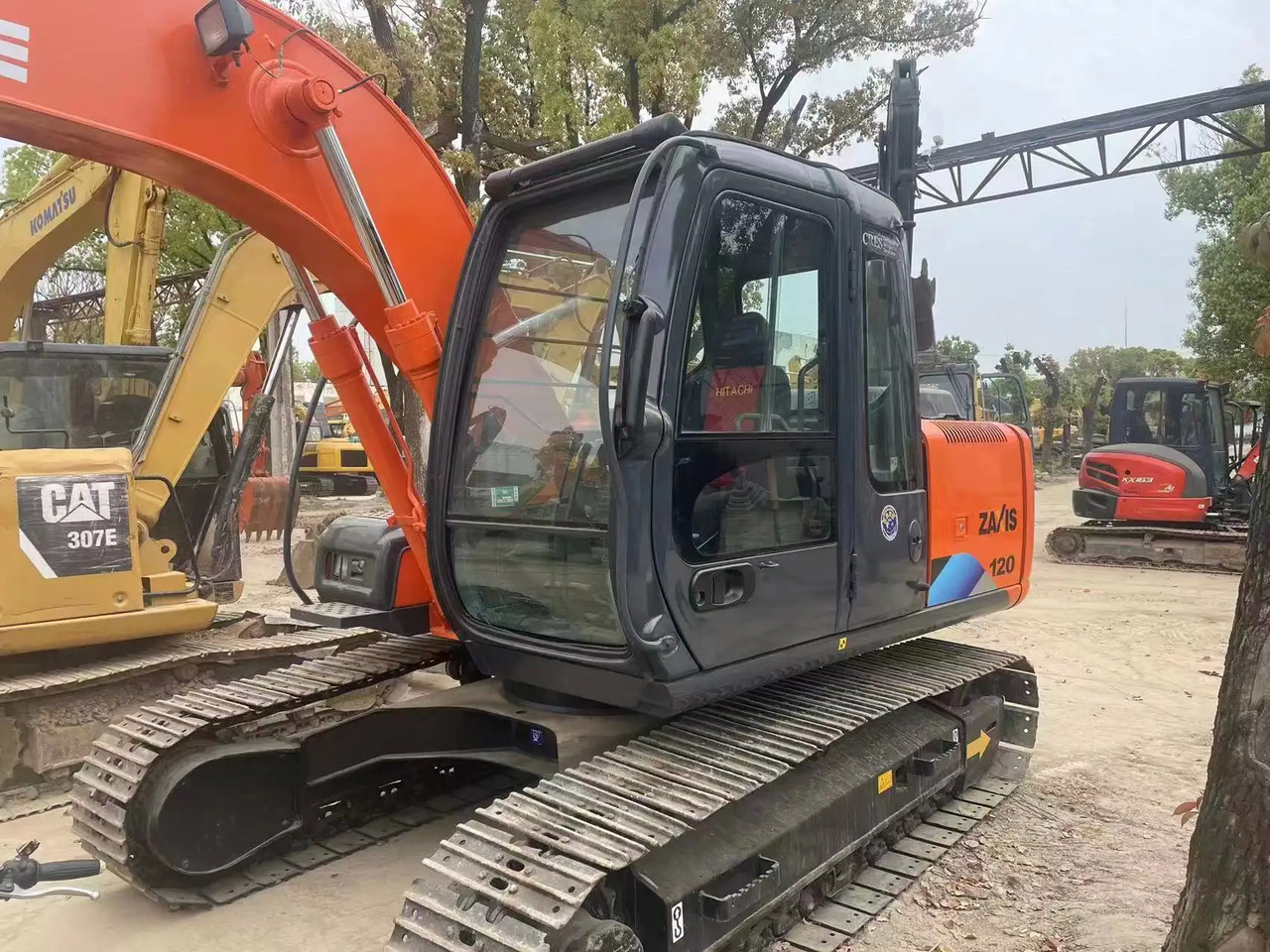 Hot sale Used Hitachi ZX120 12 tons Crawler excavator price - Crawler excavator: picture 4