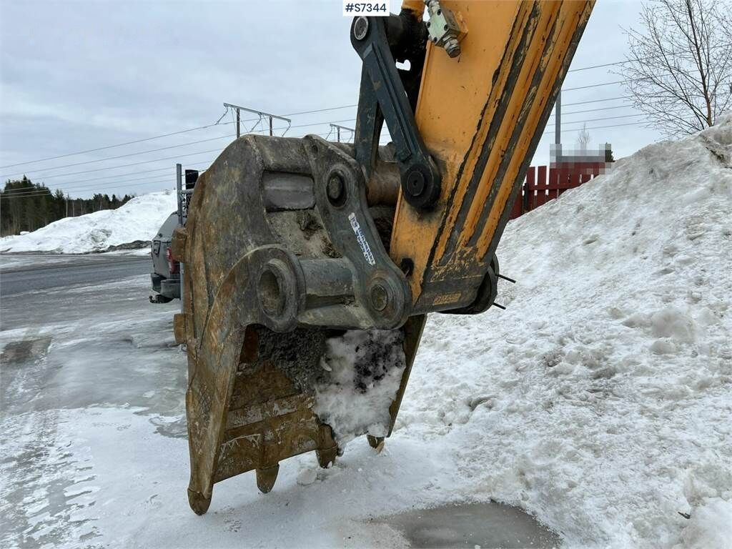 Crawler excavator Hyundai 320LC-9 Excavator: picture 31