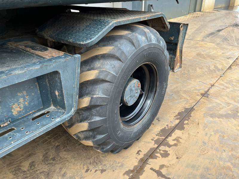 Wheel excavator Hyundai Robex 140W-9A | Rototilt R4: picture 13