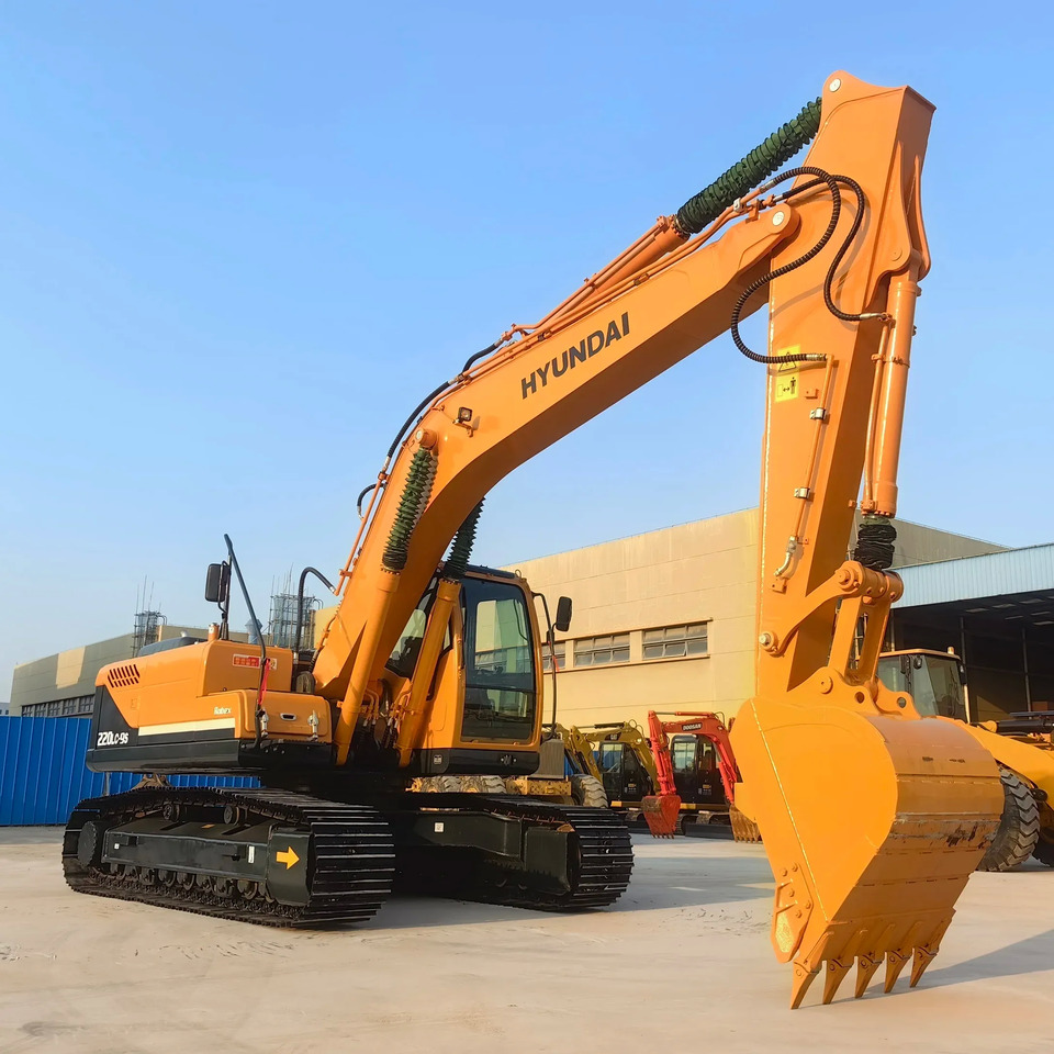 Hyundai used excavators 220LC-9S secondhand machine crawler excavator HYUNDAI for sale - Crawler excavator: picture 1
