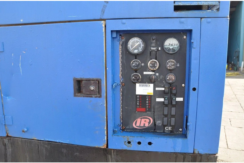 Ingersoll Rand Compressor 9270 of 9/270 Cummins ISL - Drilling rig: picture 3