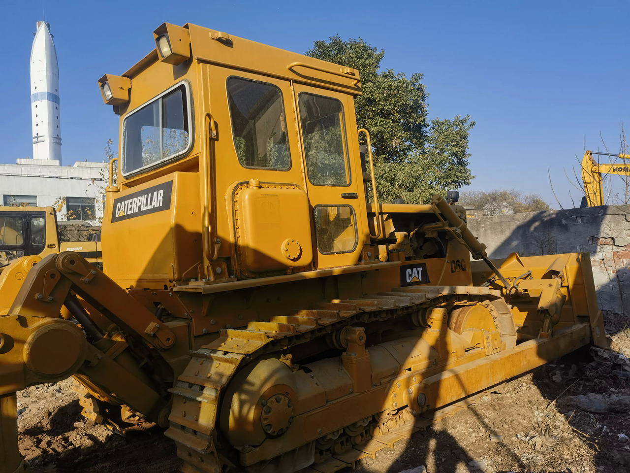 Japan made bulldozer caterpillar D6G D6M D7H D7R D5K used Bulldozer with winch for sale - Bulldozer: picture 5
