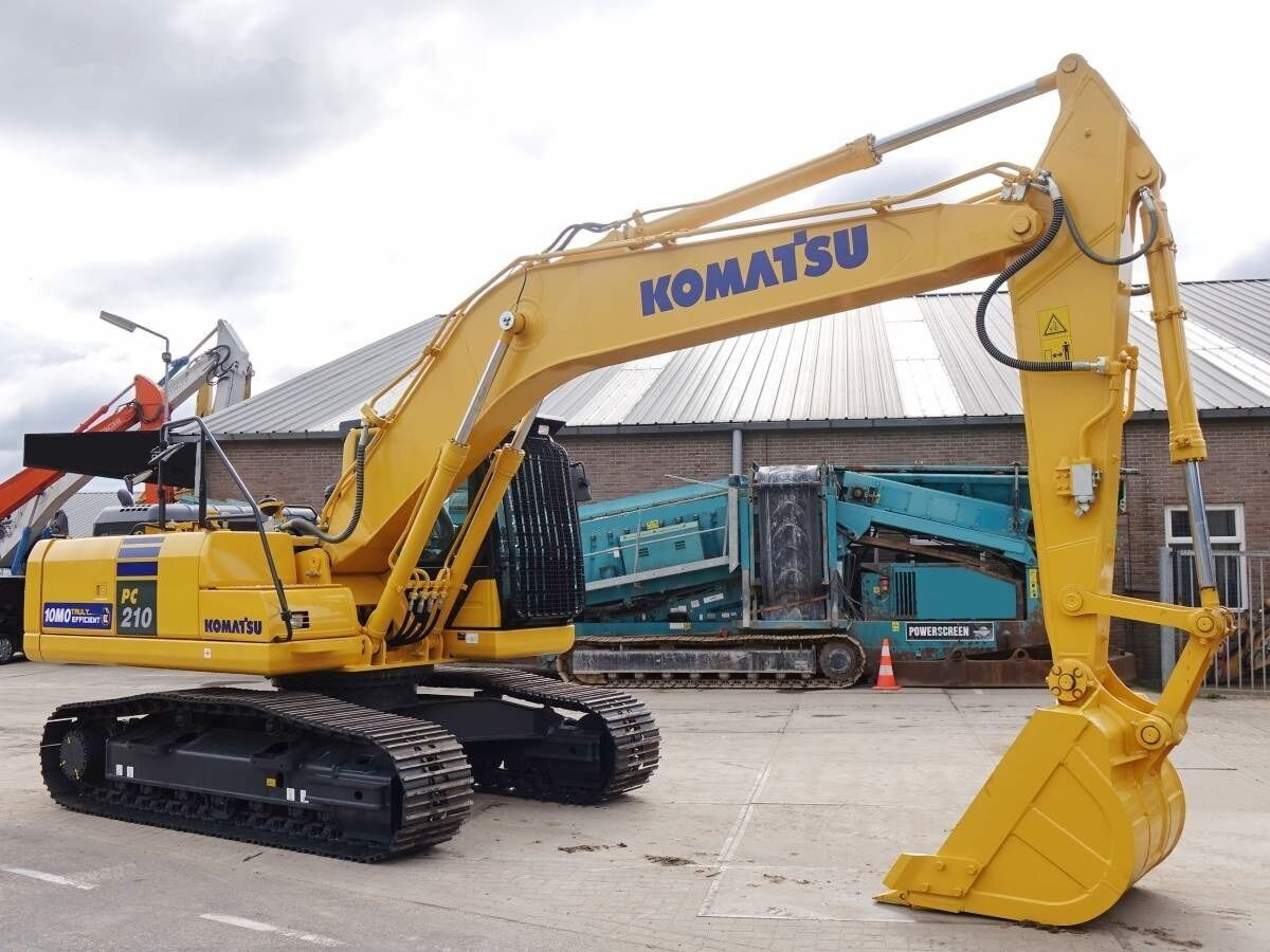 Komatsu PC 210-10MO - NOT FOR SALE IN THE EU/NO CE MARKING - Crawler excavator: picture 3