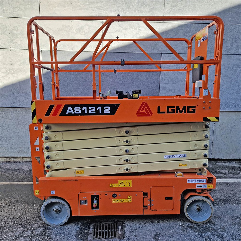 LGMG AS1212 - Scissor lift: picture 2