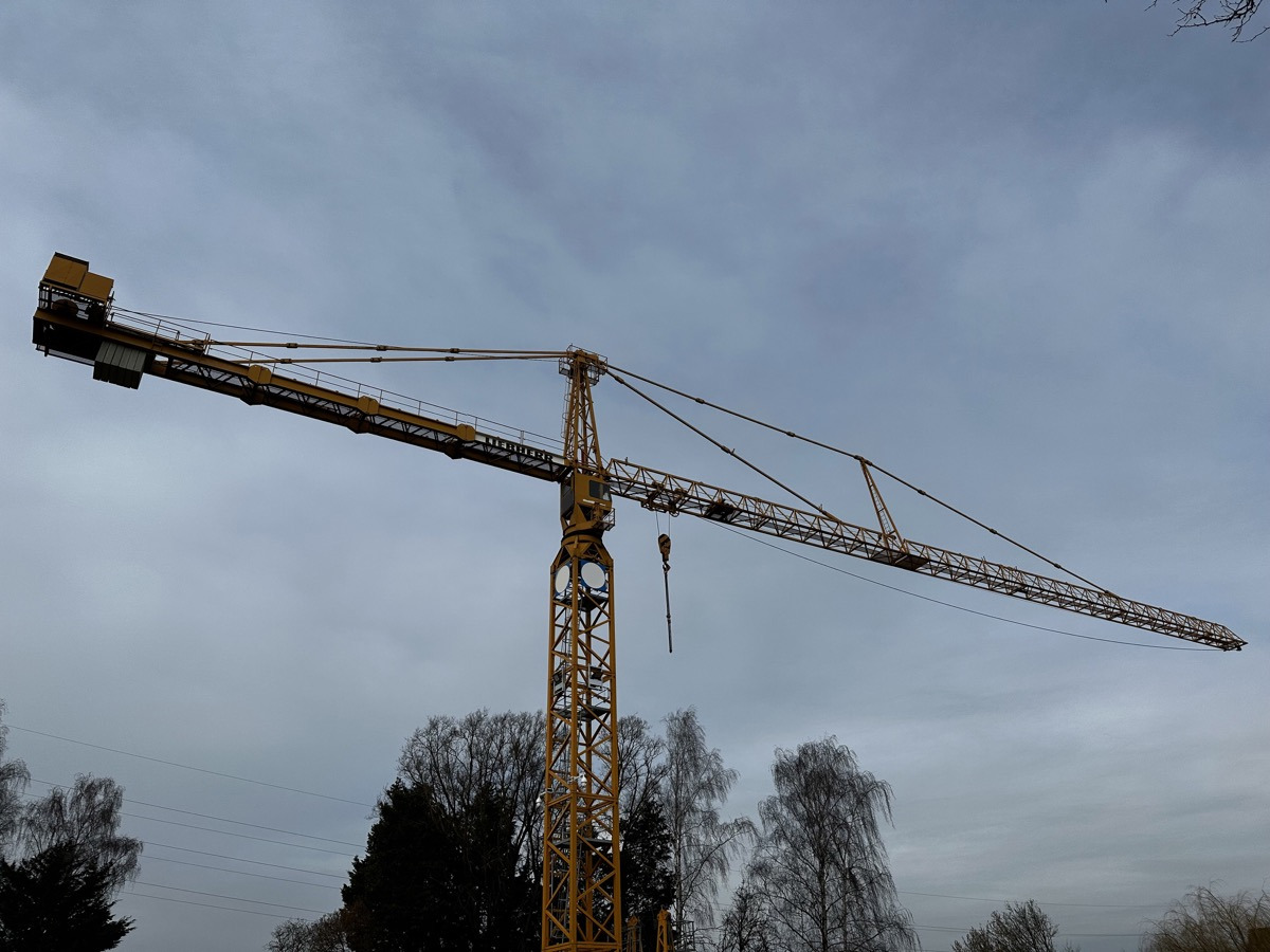 LIEBHERR 355 HC-S 20 - Tower crane: picture 1