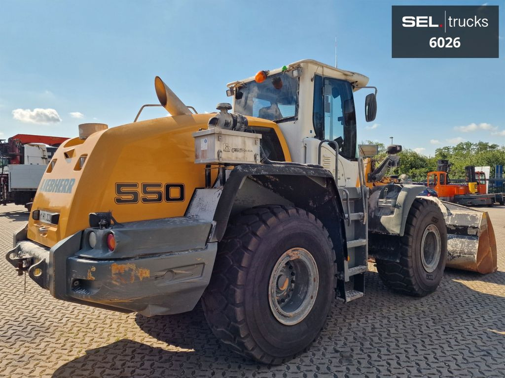Liebherr L 550 / 2014 / 9.783 h  - Wheel loader: picture 5
