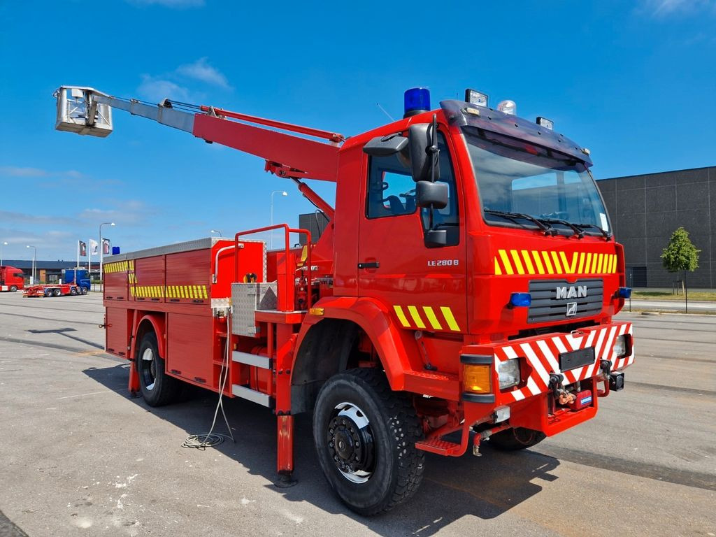 MAN LE280B 4x4 Hebebühne 24 m / Feuerwehr / Skylift  - Truck mounted aerial platform, Fire truck: picture 2