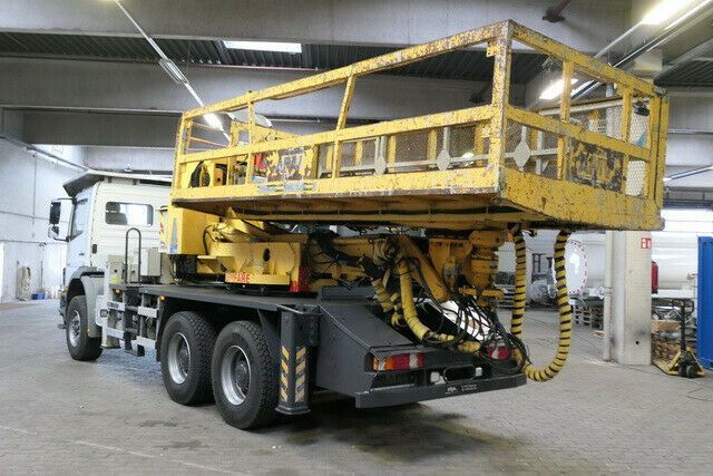 Mercedes-Benz 2628/AMV Arbeitshebebühne/Tunnel  - Truck mounted aerial platform: picture 3