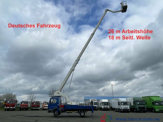 Mercedes-Benz Atego 815 Bison TKA 26m Arbeitshöhe 18m seitlich - Truck mounted aerial platform: picture 1